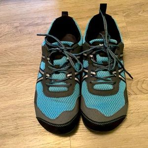 Xero Prio women’s, Robin’s Egg Blue - like new!